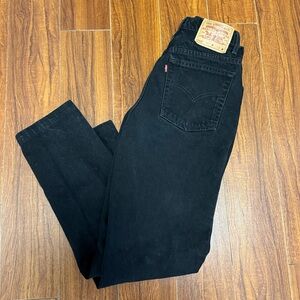 Vintage 90s Levi’s size 27-28